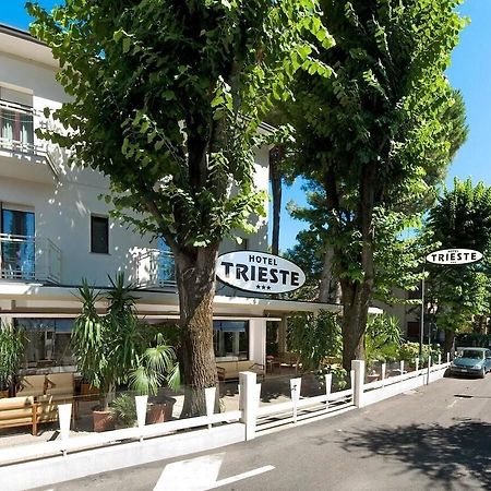 Hotel Trieste 切尔维亚 外观 照片